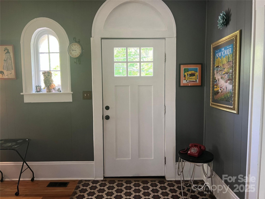130 Arlington St Forest City, NC 28043