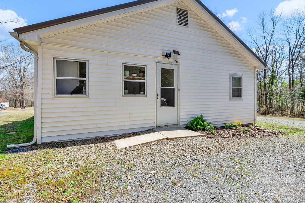 1339 Hill St Albemarle, NC 28001
