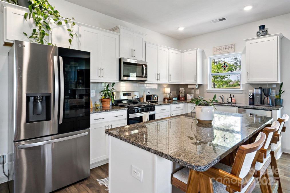761 Fountain Park Blvd Asheville, NC 28806