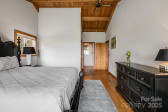 736 Banks Mountain Dr Hendersonville, NC 28792