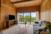 736 Banks Mountain Dr Hendersonville, NC 28792