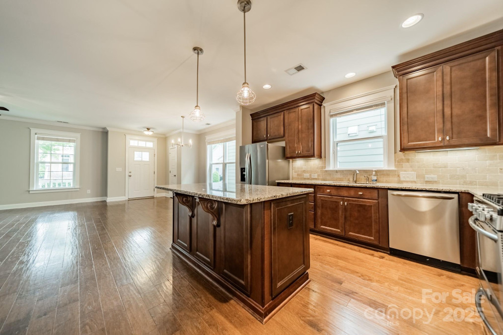 2305 Blueberry St Belmont, NC 28012