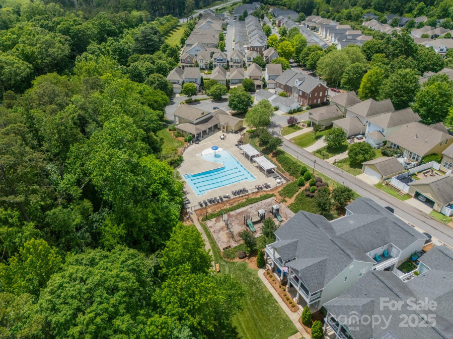 2305 Blueberry St Belmont, NC 28012