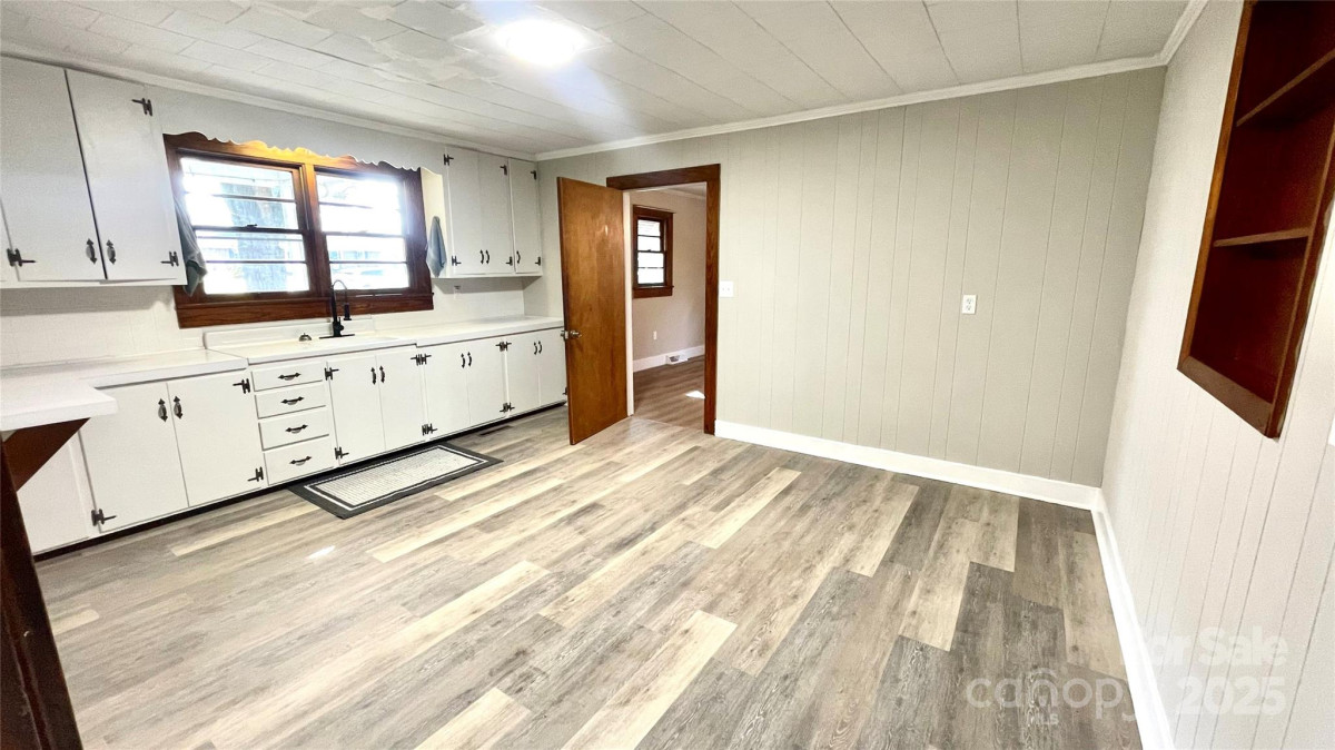 16603 Nc Hwy 73 Hw Albemarle, NC 28001