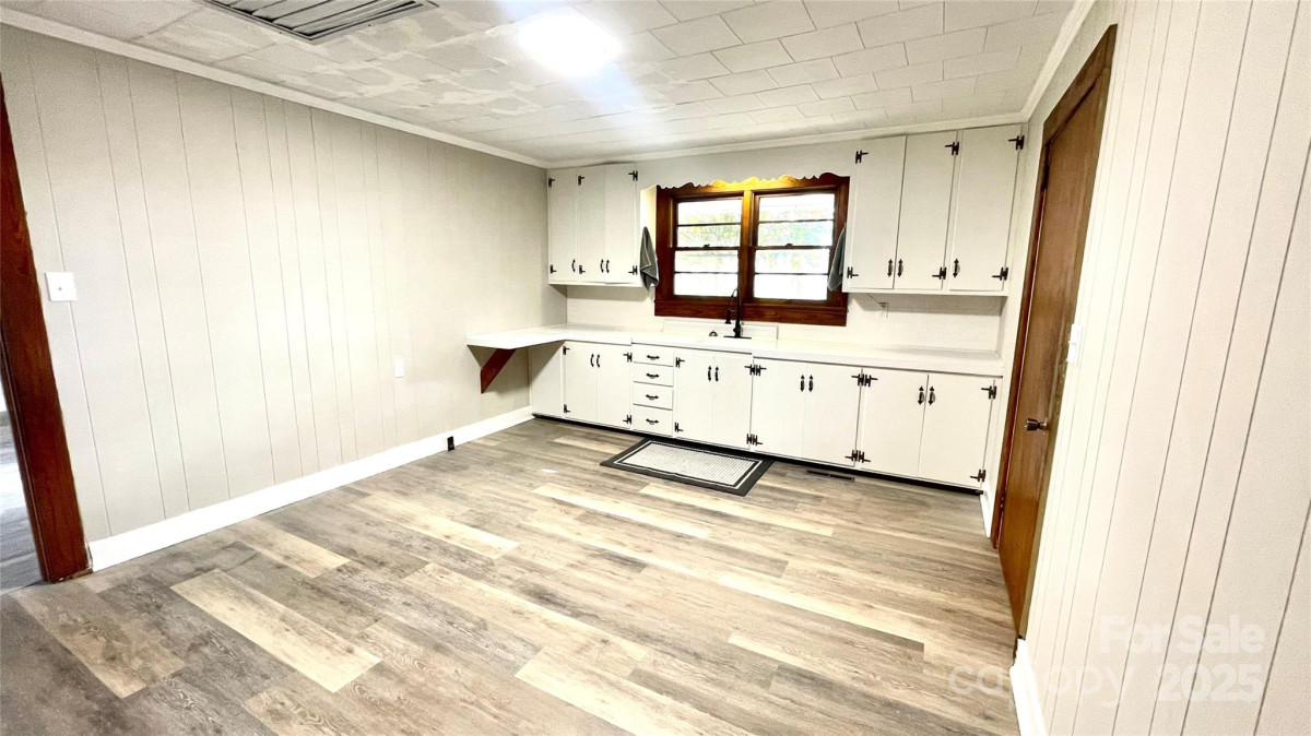 16603 Nc Hwy 73 Hw Albemarle, NC 28001