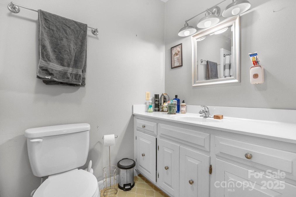 701 5th Ave Conover, NC 28613