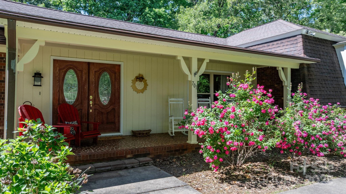 701 5th Ave Conover, NC 28613