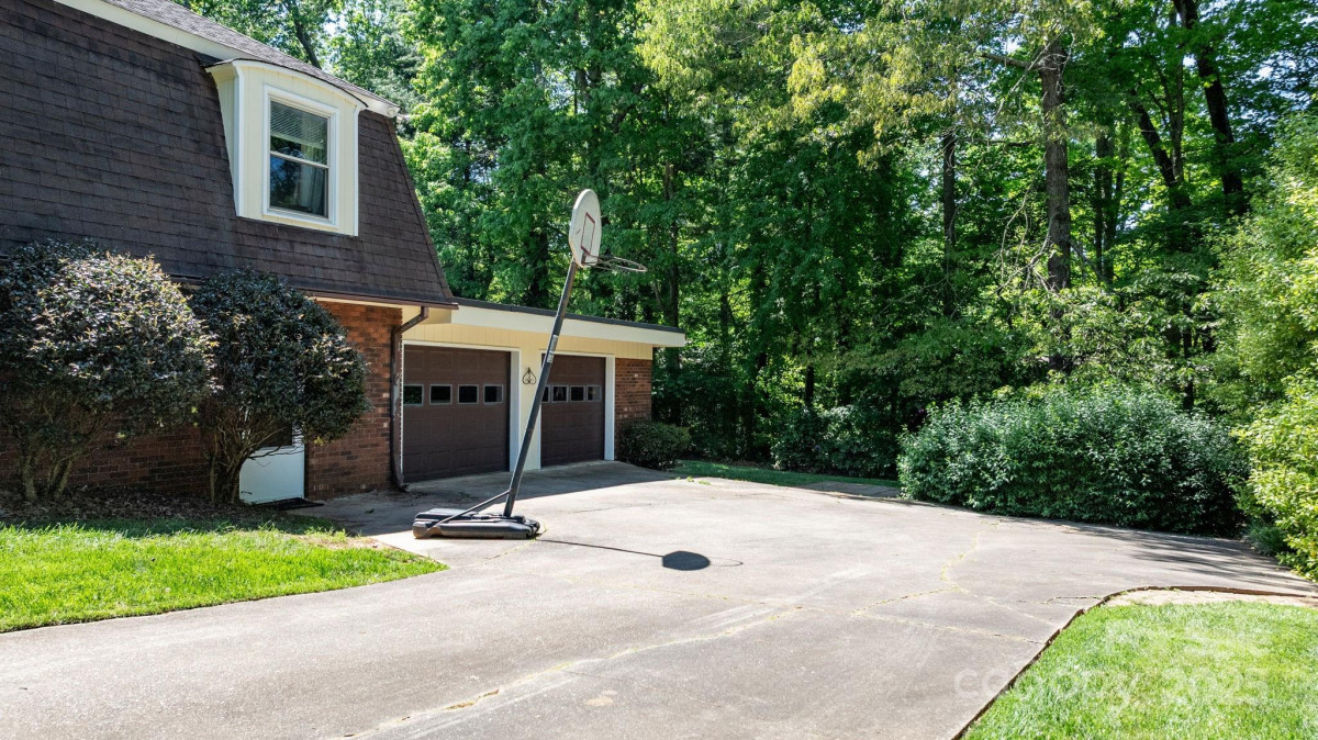 701 5th Ave Conover, NC 28613