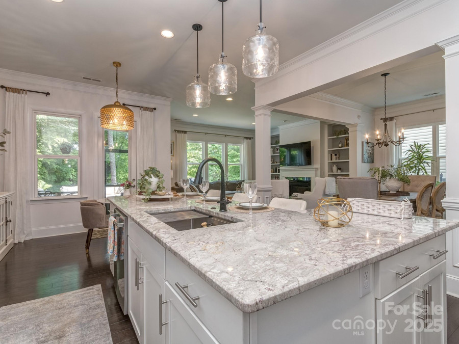 5130 Mount Clare Ln Charlotte, NC 28210