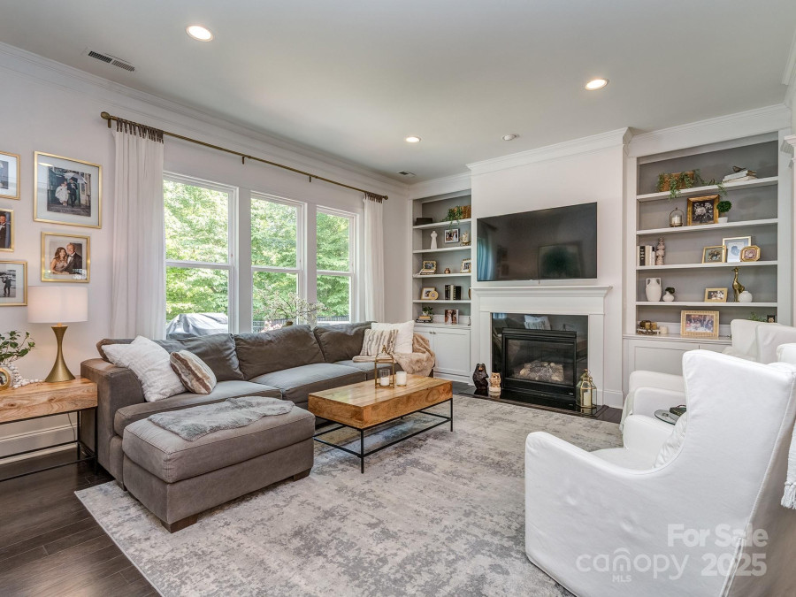 5130 Mount Clare Ln Charlotte, NC 28210
