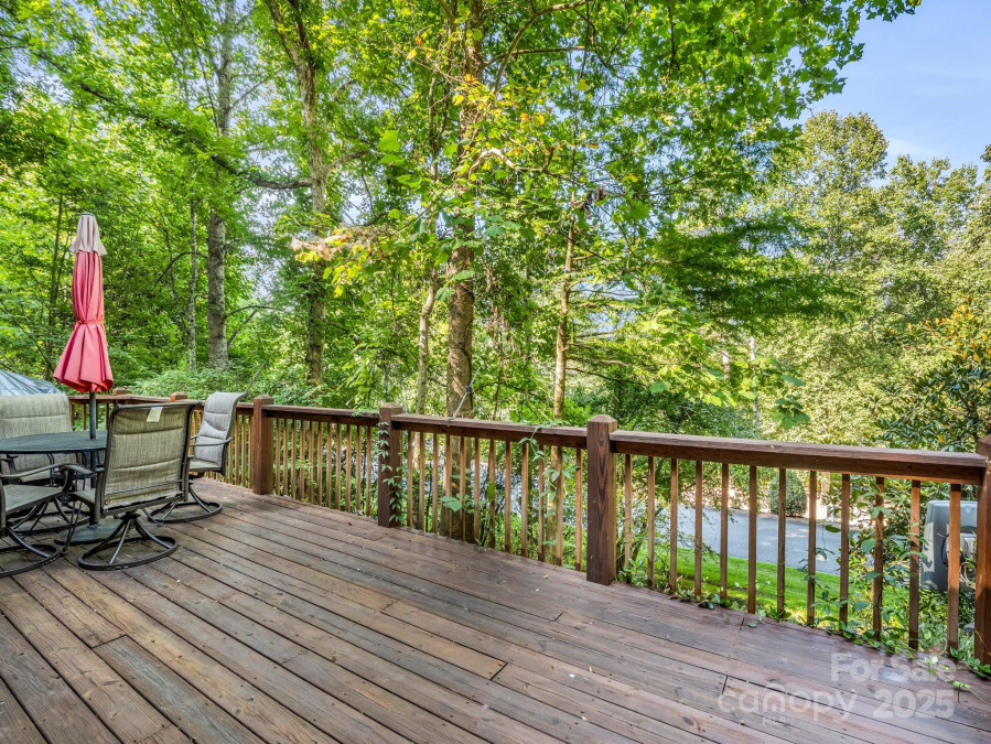 480 River Crest Pw Rutherfordton, NC 28139