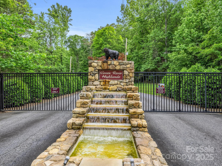 480 River Crest Pw Rutherfordton, NC 28139