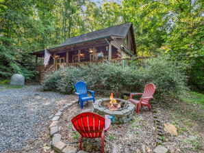 480 River Crest Pw Rutherfordton, NC 28139