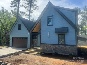 154 Osceola Rd Hendersonville, NC 28739