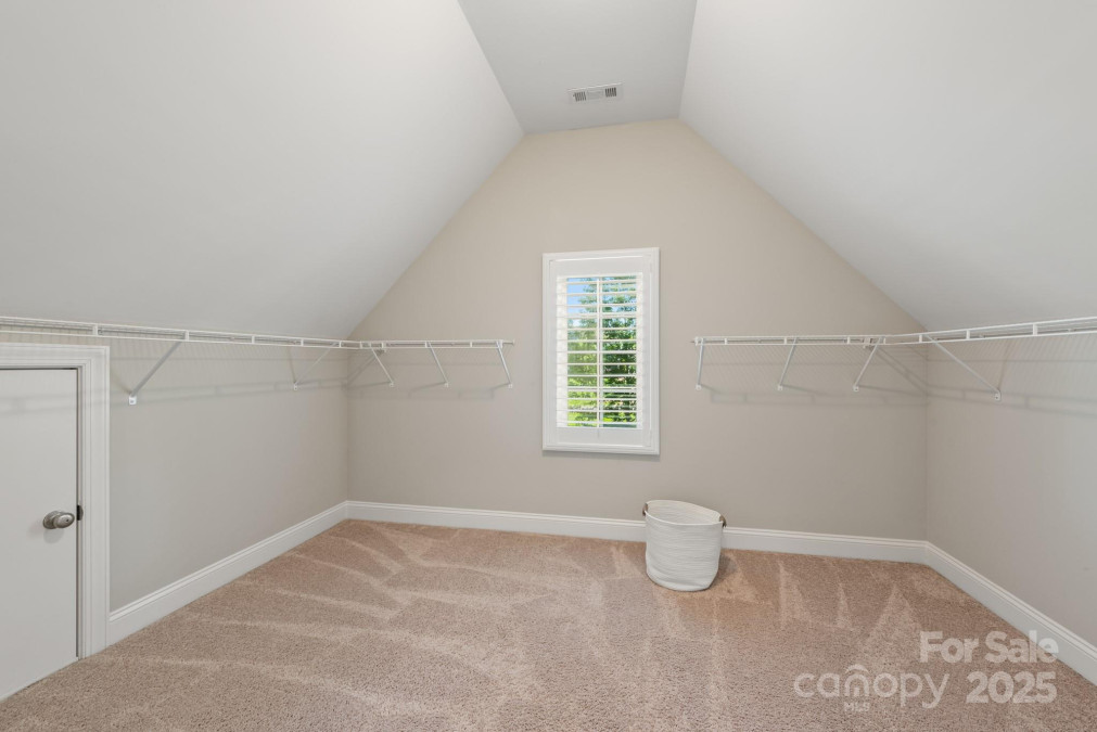 212 Seven Oaks Ldg Belmont, NC 28012