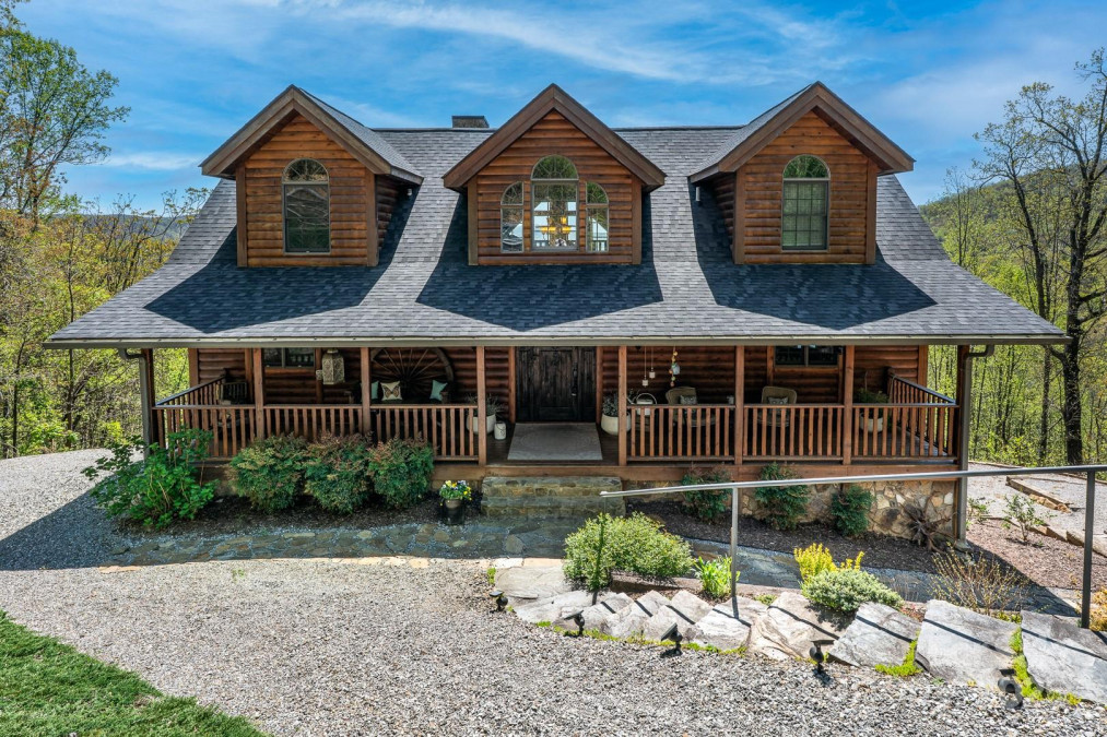 897 Turkey Trl Mcgrady, NC 28649