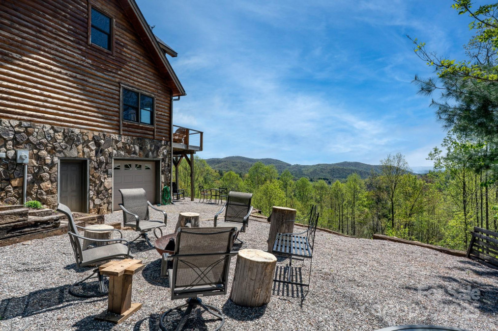 897 Turkey Trl Mcgrady, NC 28649