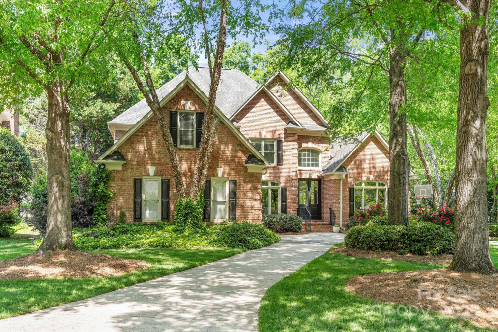 11510 Pine Valley Club Dr Charlotte, NC 28277