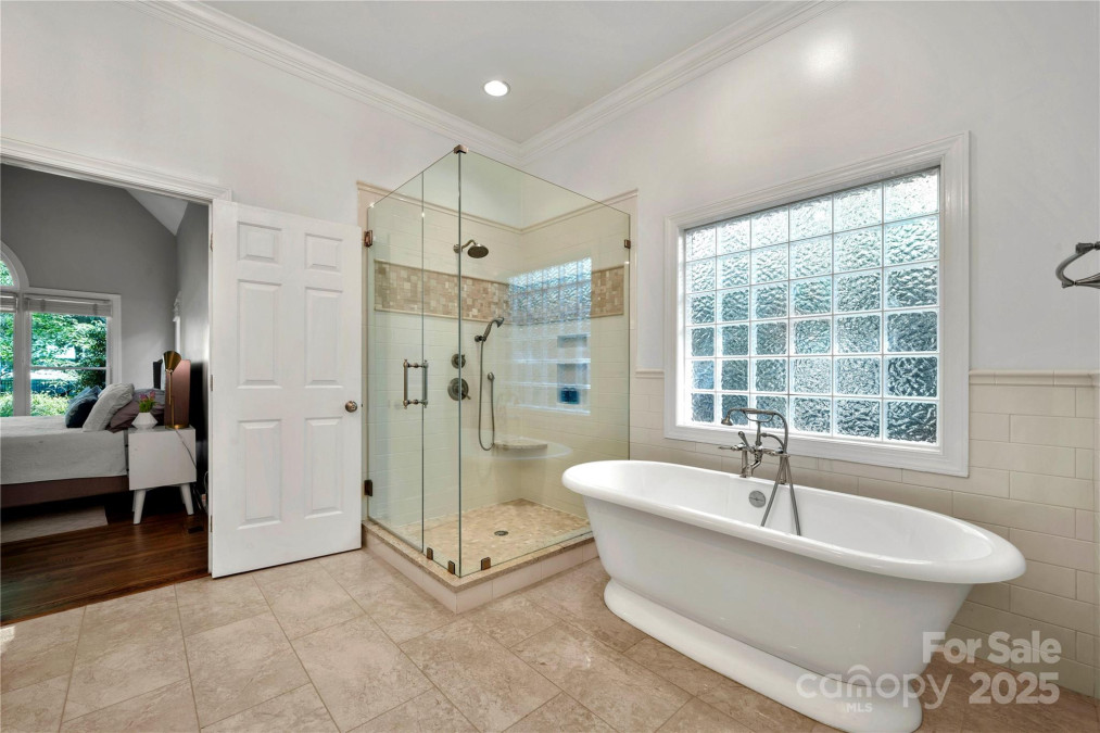 11510 Pine Valley Club Dr Charlotte, NC 28277