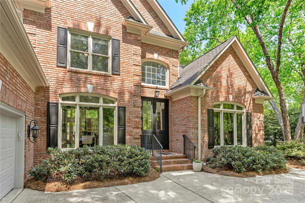 11510 Pine Valley Club Dr Charlotte, NC 28277