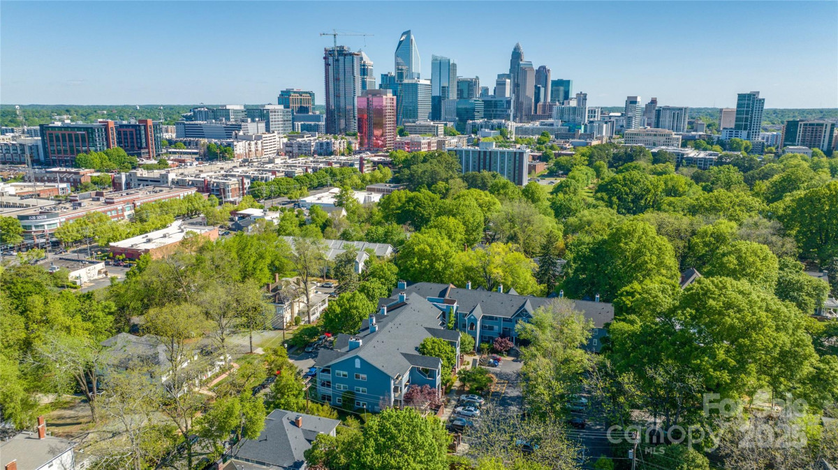 300 Park Ave Charlotte, NC 28203