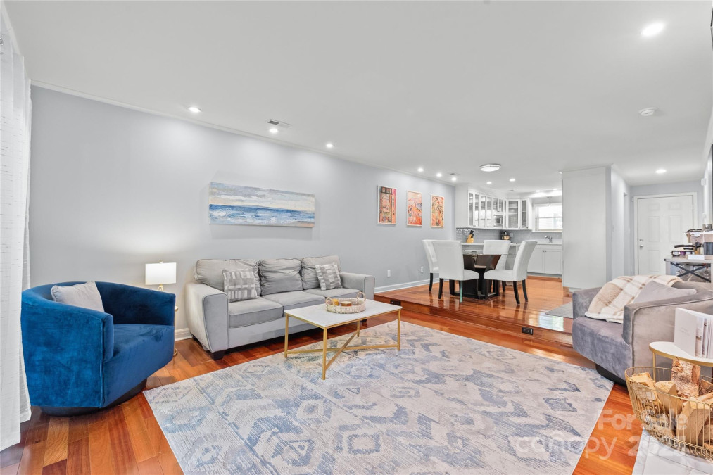 300 Park Ave Charlotte, NC 28203