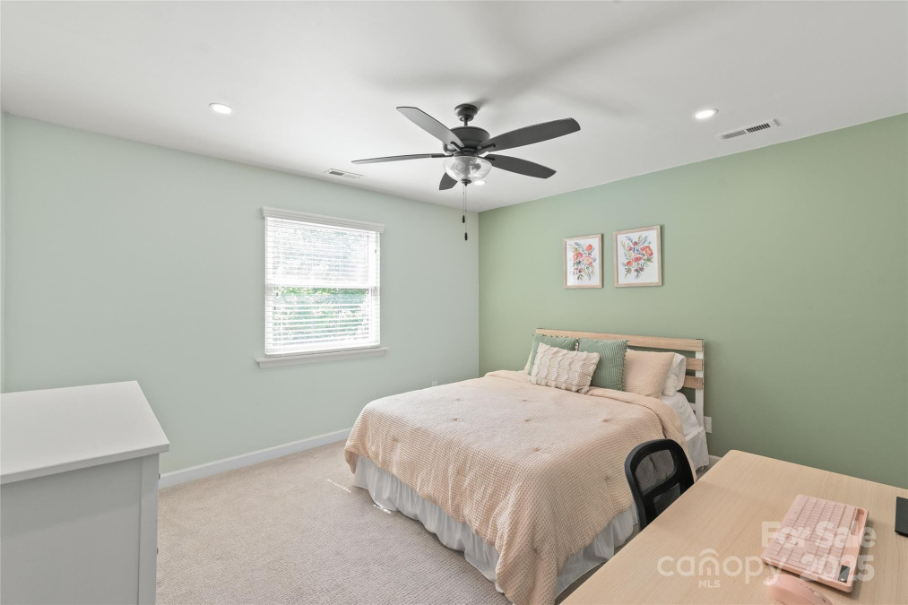 300 Park Ave Charlotte, NC 28203