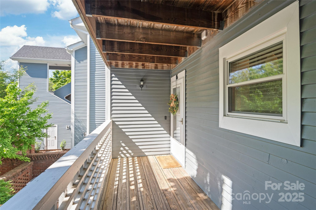 300 Park Ave Charlotte, NC 28203