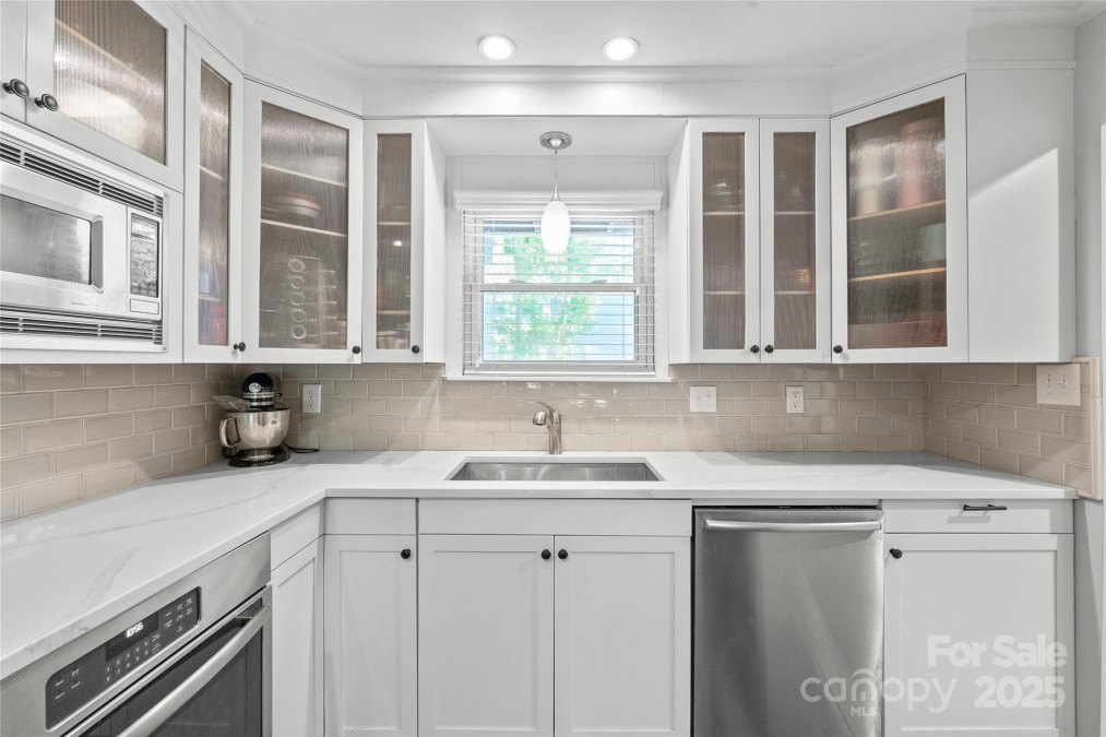 300 Park Ave Charlotte, NC 28203