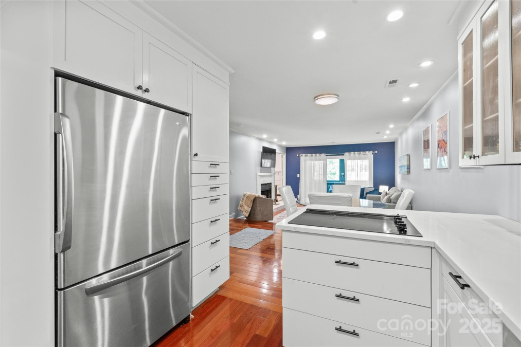 300 Park Ave Charlotte, NC 28203
