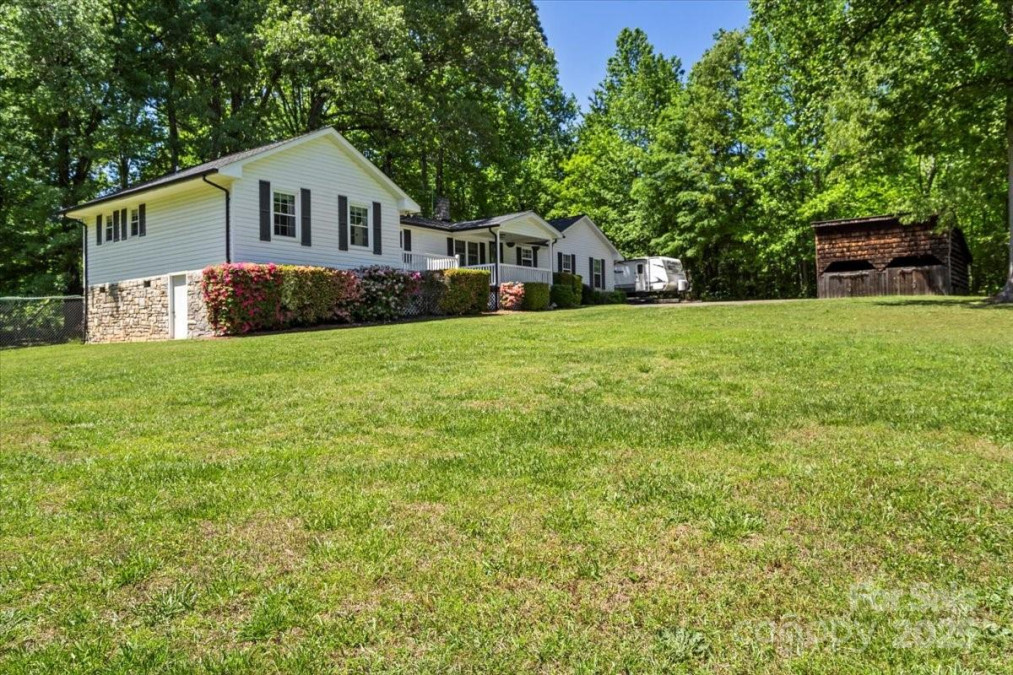 370 Shiloh Rd Statesville, NC 28677