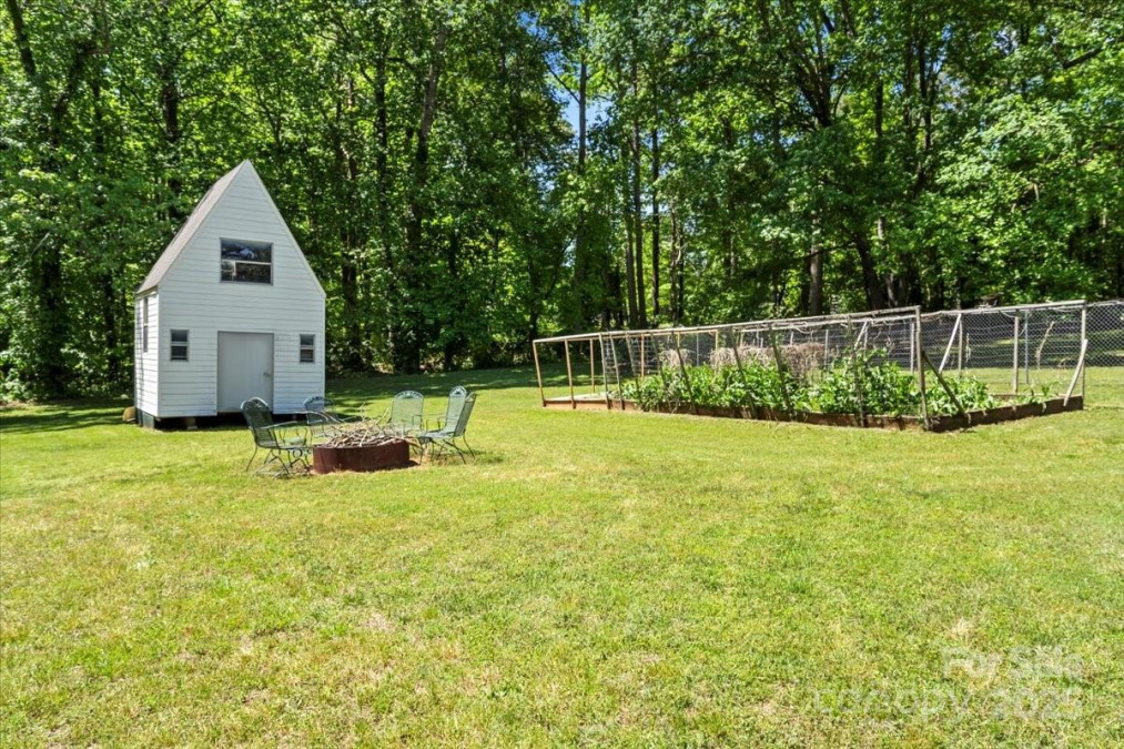 370 Shiloh Rd Statesville, NC 28677