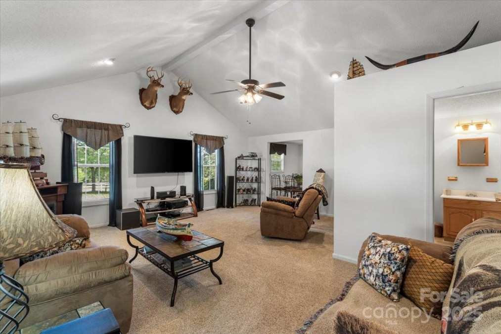 370 Shiloh Rd Statesville, NC 28677