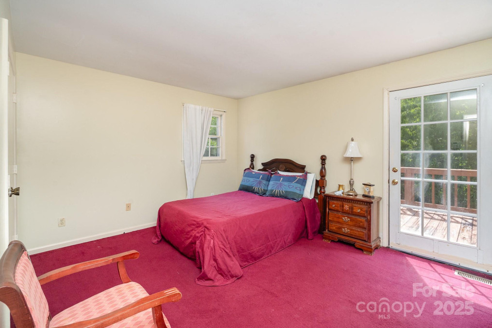 7106 Marlbrook Dr Charlotte, NC 28212
