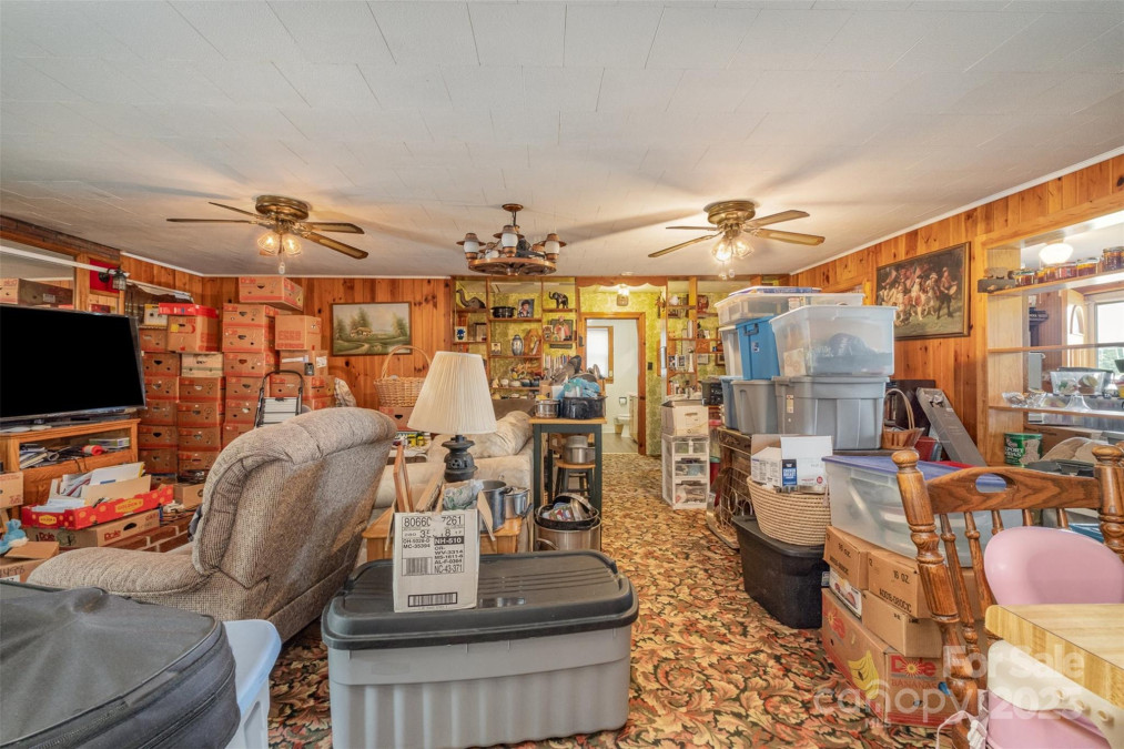 565 Shore Acres Rd Salisbury, NC 28146