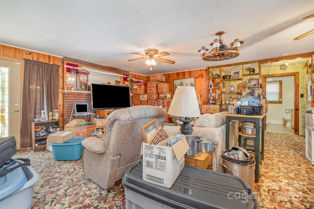 565 Shore Acres Rd Salisbury, NC 28146
