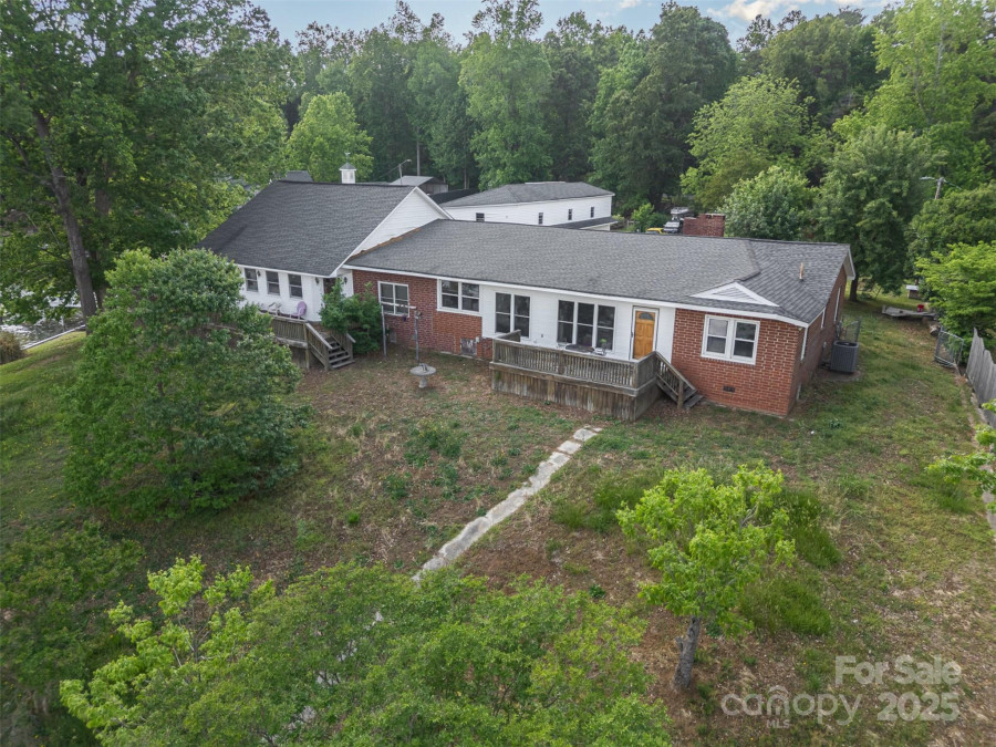 565 Shore Acres Rd Salisbury, NC 28146