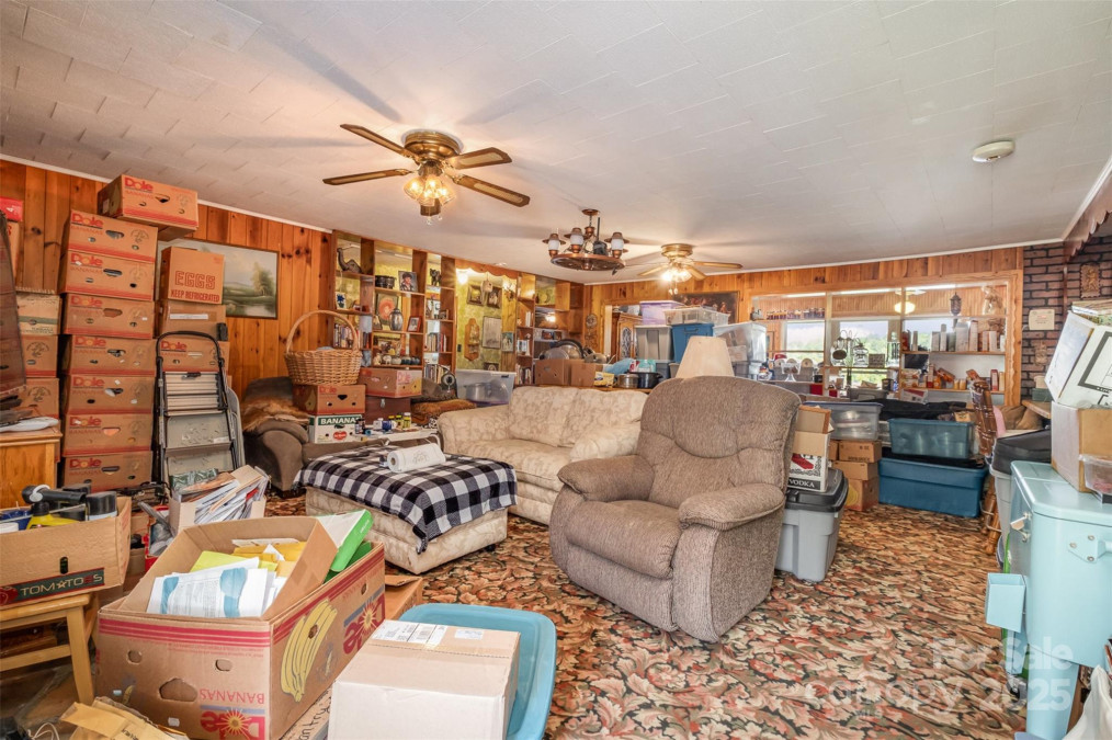 565 Shore Acres Rd Salisbury, NC 28146