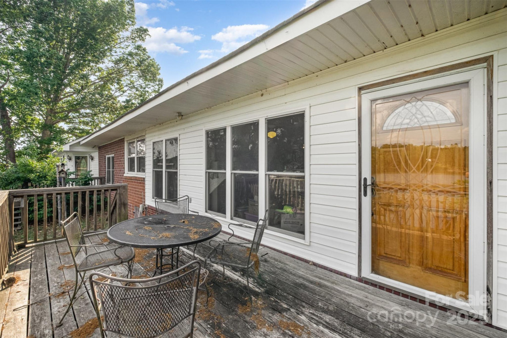 565 Shore Acres Rd Salisbury, NC 28146