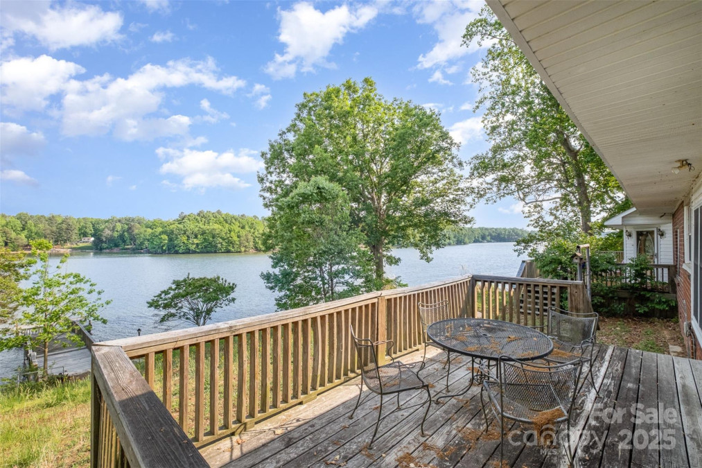 565 Shore Acres Rd Salisbury, NC 28146
