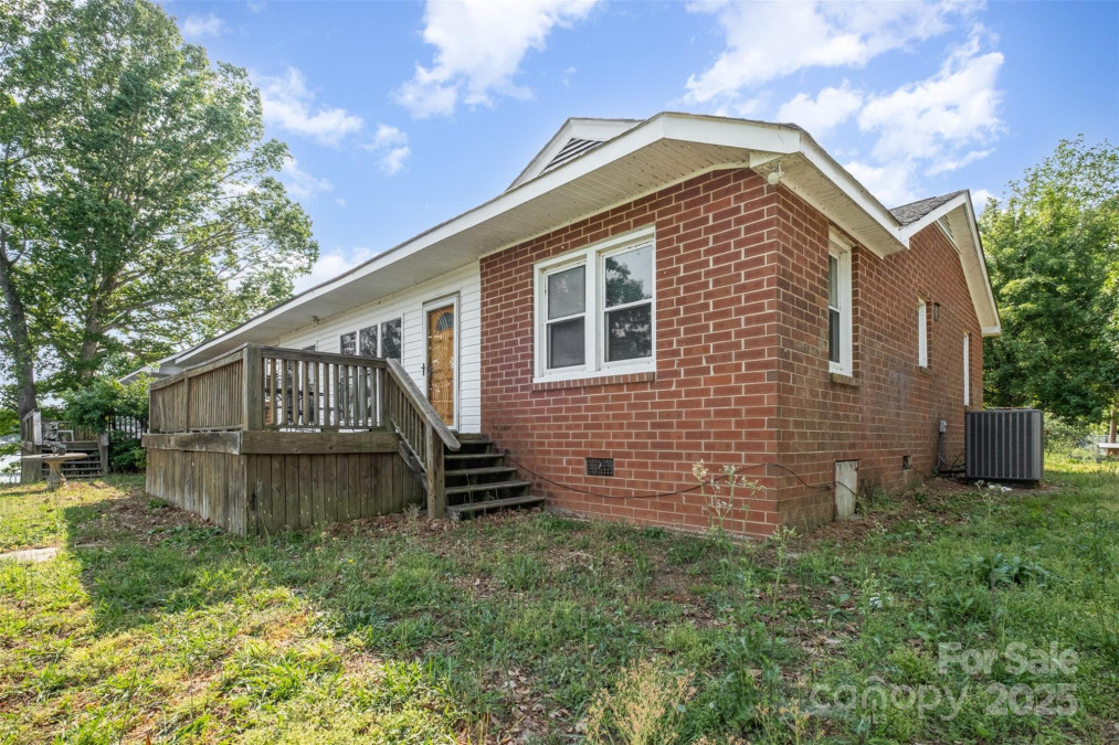 565 Shore Acres Rd Salisbury, NC 28146
