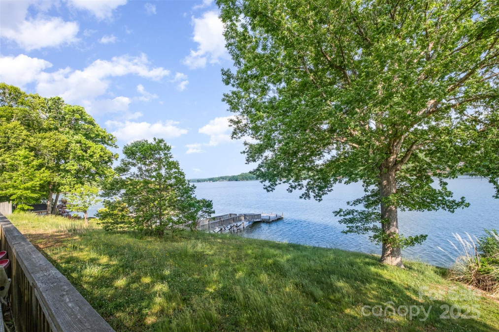 565 Shore Acres Rd Salisbury, NC 28146