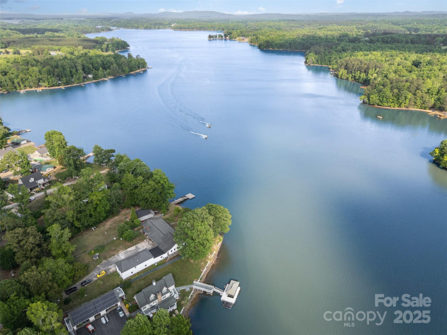 565 Shore Acres Rd Salisbury, NC 28146