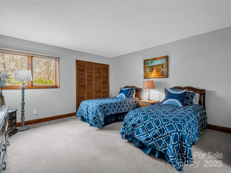 155 Quail Cove Rd Lake Lure, NC 28746