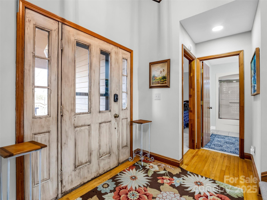 155 Quail Cove Rd Lake Lure, NC 28746