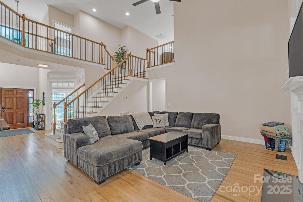 11224 Warfield Ave Huntersville, NC 28078