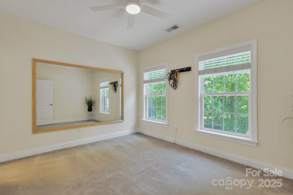 11224 Warfield Ave Huntersville, NC 28078