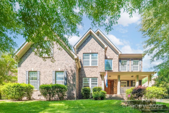 11224 Warfield Ave Huntersville, NC 28078