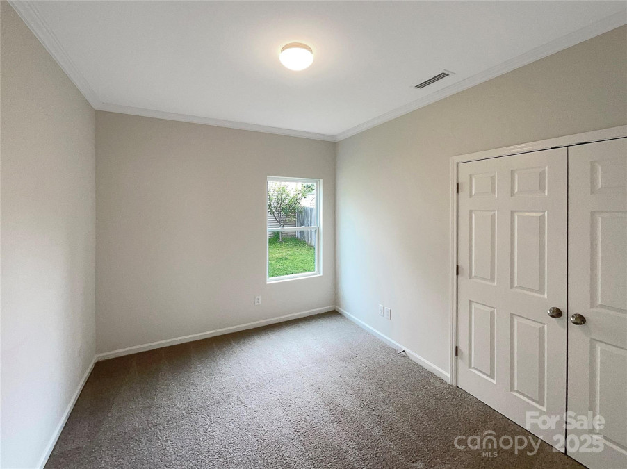 5075 Meanna Dr Clover, SC 29710