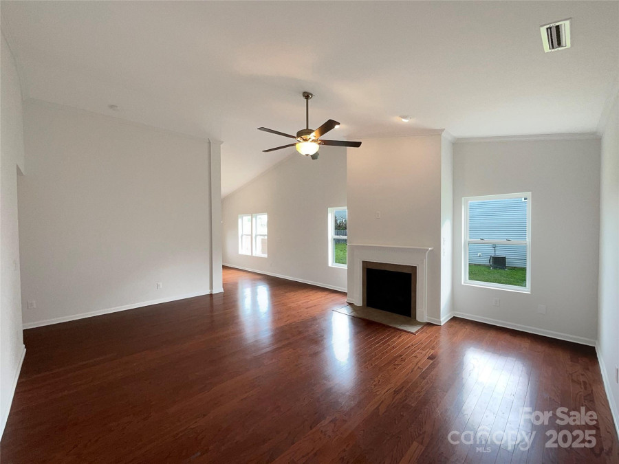 5075 Meanna Dr Clover, SC 29710